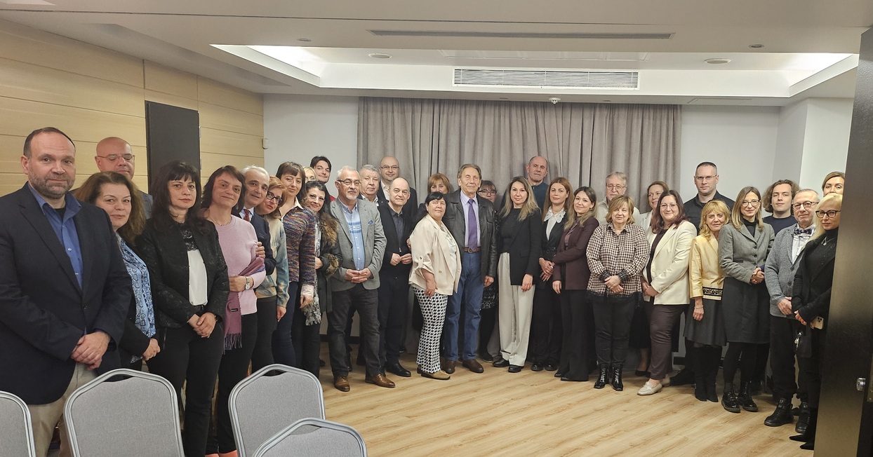 konferencia-solun_1244x652_crop_478b24840a