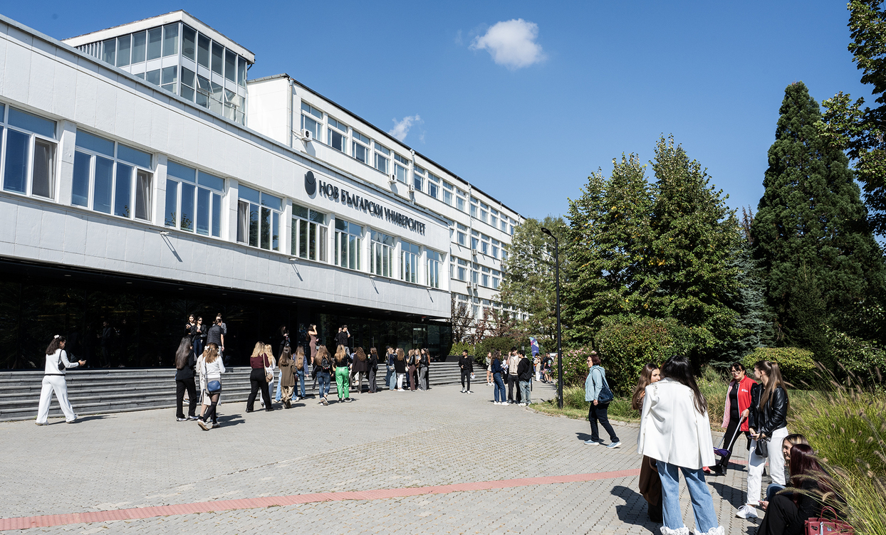 otkrivane-na-akademichna-godina-v-nbu-2025-23_1244x752_crop_478b24840a