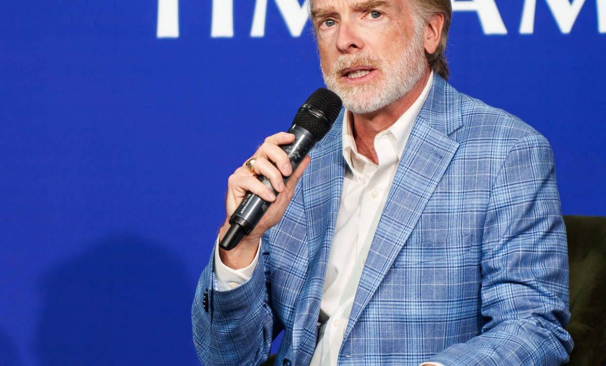 scott-fox-at-nbu-11_1244x752_crop_478b24840a