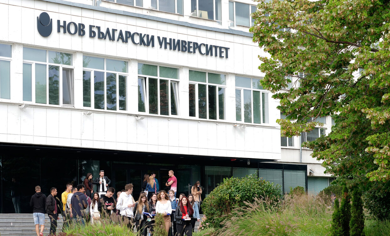 1933751_1244x752_crop_478b24840a