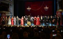 xxv-megdunaroden-maistorski-klas-raina-kabaivanska-krum-stoev_250x154_crop_478b24840a