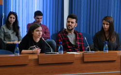 hkas4633_250x154_crop_478b24840a