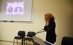 dsc-0196_250x154_crop_478b24840a