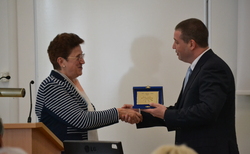 dsc-0116_250x154_crop_478b24840a