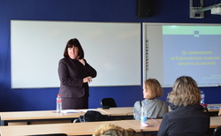 dsc-0016_250x154_crop_478b24840a