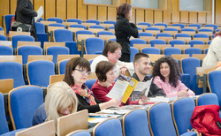 dsc-0047_250x154_crop_478b24840a