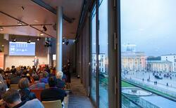 3_250x154_crop_478b24840a