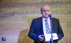 dsc-0777_250x154_crop_478b24840a