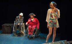 df-03_250x154_crop_478b24840a