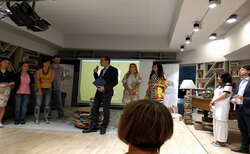 innovation-academy-2-1_250x154_crop_478b24840a