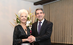 r3-02_250x154_crop_478b24840a