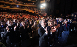 r7-02_250x154_crop_478b24840a