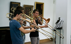 tromp2_250x154_crop_478b24840a