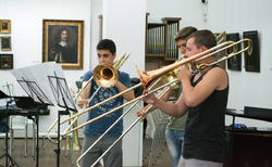 tromp7_250x154_crop_478b24840a