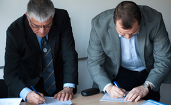 mayer10_250x154_crop_478b24840a