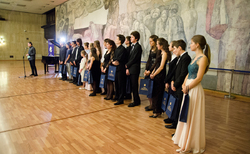 langelov21_250x154_crop_478b24840a