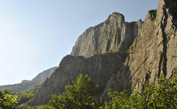 vr3_250x154_crop_478b24840a