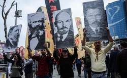 hrrrrr-11151-36_250x154_crop_478b24840a