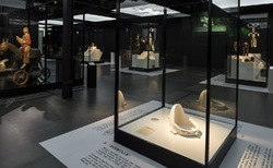 dada-02_250x154_crop_478b24840a