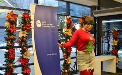 49064715-10156996319635929-5629785308452093952-n_250x154_crop_478b24840a