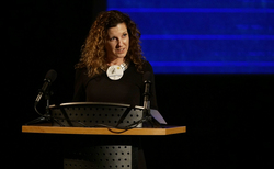 miroluba-benatova_250x154_crop_478b24840a