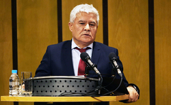 1655539-copy_250x154_crop_478b24840a