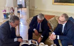 103972261-1116851965368057-2875410495955143102-n_250x154_crop_478b24840a