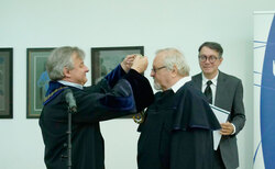 2288221_250x154_crop_478b24840a