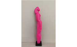 girl-statue_250x154_crop_478b24840a