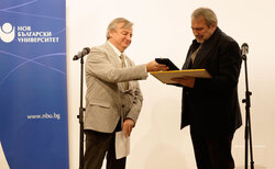 2455610_250x154_crop_478b24840a