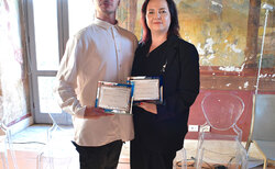 dsc0142_250x154_crop_478b24840a