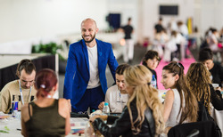 668e710f7a765104921886_250x154_crop_478b24840a