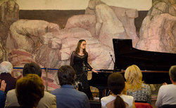 dsc-0121_250x154_crop_478b24840a