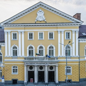 ban-ban_280x280_crop_478b24840a