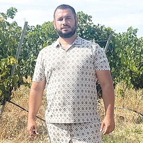 mihail-andreinski-agrovestnik-com_280x280_crop_478b24840a