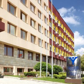 uzf-investor-bg_280x280_crop_478b24840a