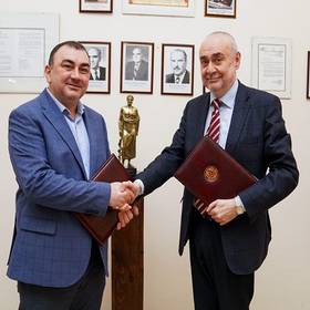 prof-boris-velchev-i-prof-dobromir-dimitrov_280x280_crop_478b24840a