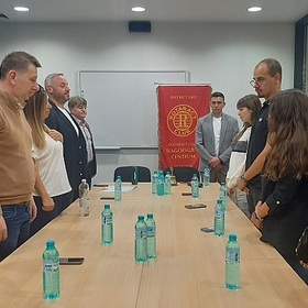 uzu-i-aubg-rotarakt-klub_280x280_crop_478b24840a