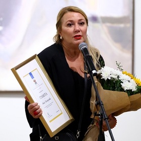 anna-pampulova_280x280_crop_478b24840a