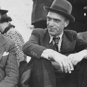 jordan-badev-i-dimitur-talev-v-literaturen-vestnik_280x280_crop_478b24840a