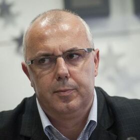 012-veselin-vuchkov-klub-z-678x410-crop-478b24840a_280x280_crop_478b24840a