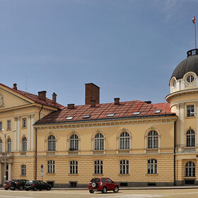 ban-wikipedia_280x280_crop_478b24840a