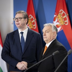 021_280x280_crop_478b24840a