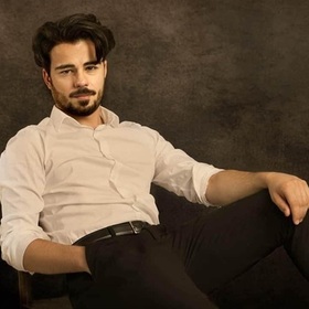 vladimir-mastikov-fb-str-teatralna-shkola-ulii_280x280_crop_478b24840a