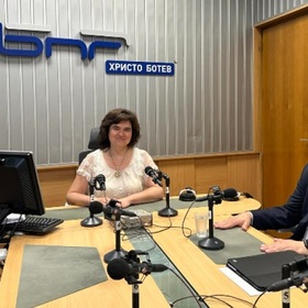 fondatsiya-atanas-burov_280x280_crop_478b24840a