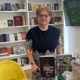 aneta-de-la-mar_280x280_crop_478b24840a