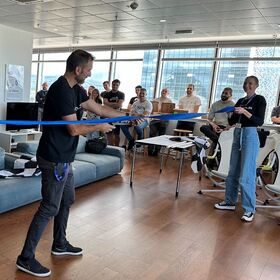 020-devstyler-bg_280x280_crop_478b24840a