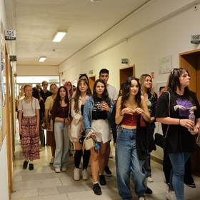 038-studenti-nbu_280x280_crop_478b24840a