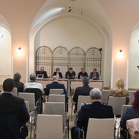 sdrujenie-na-durjavnite-visshi-uchilishta-su_280x280_crop_478b24840a