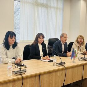 034-bta_280x280_crop_478b24840a